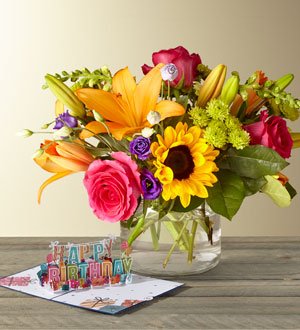 Best Day Bouquet & Lovepop� Birthday Pop�Up Card