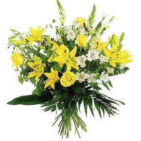 Bouquet of Long Stemmed Flowers Yellow and White Colors