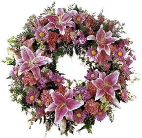 The FTD? Loving Remembrance? Wreath