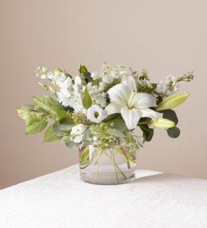 The FTD� Alluring Elegance Bouquet