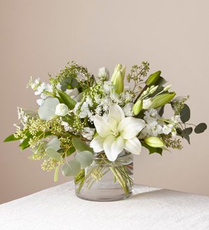 The FTD� Alluring Elegance Bouquet