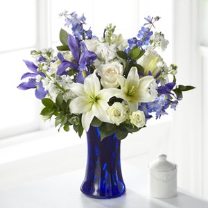 The FTD� Calming Comfort� Bouquet