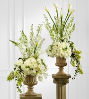The FTD� Classic White� Arrangement