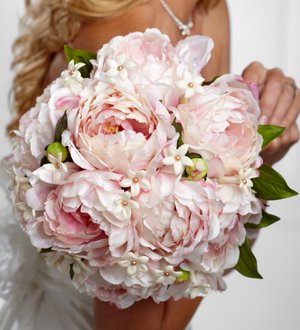 The FTD� Serene Highness� Bouquet