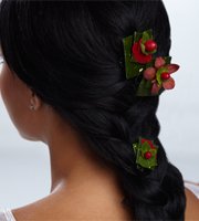The FTD� Very Berry� Hair D�cor